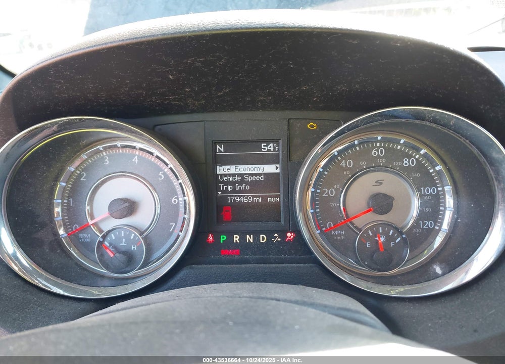 2014 CHRYSLER TOWN & COUNTRY S VIN: 2C4RC1HG6ER109064