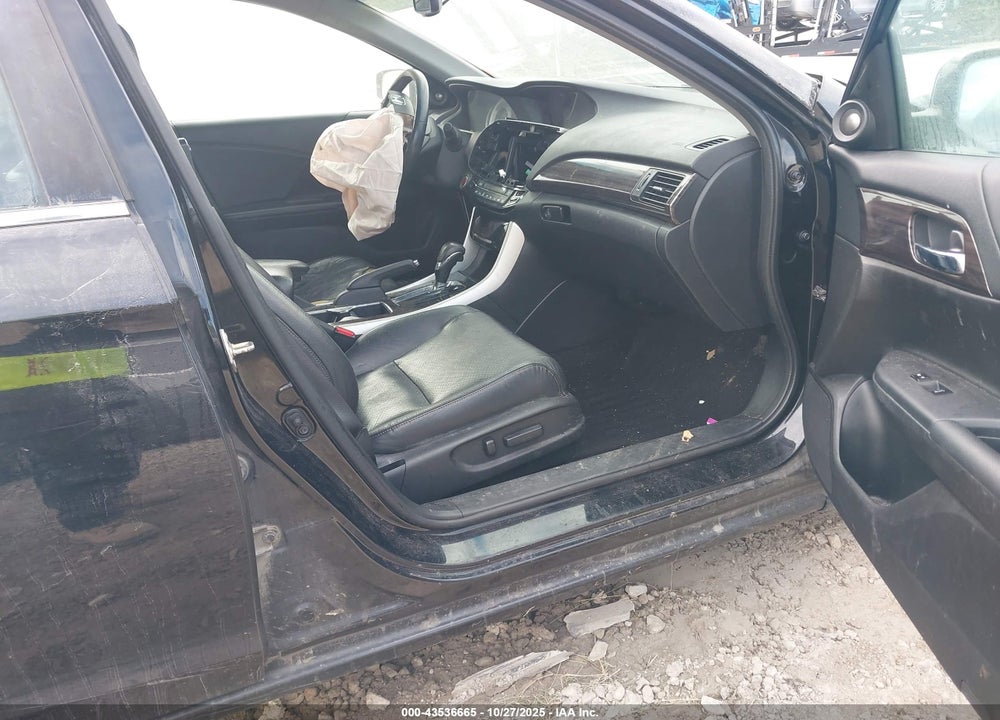 2016 HONDA ACCORD EX-L VIN: 1HGCR2F89GA101443