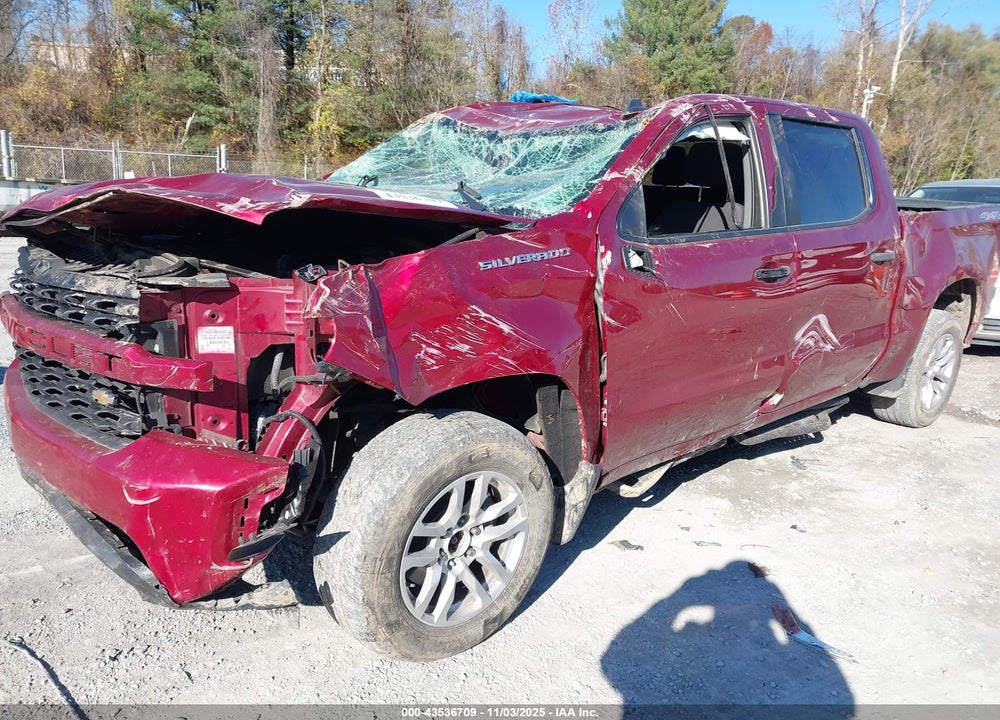 2020 CHEVROLET SILVERADO 1500 4WD SHORT BED CUSTOM VIN: 1GCPYBEK0LZ310842
