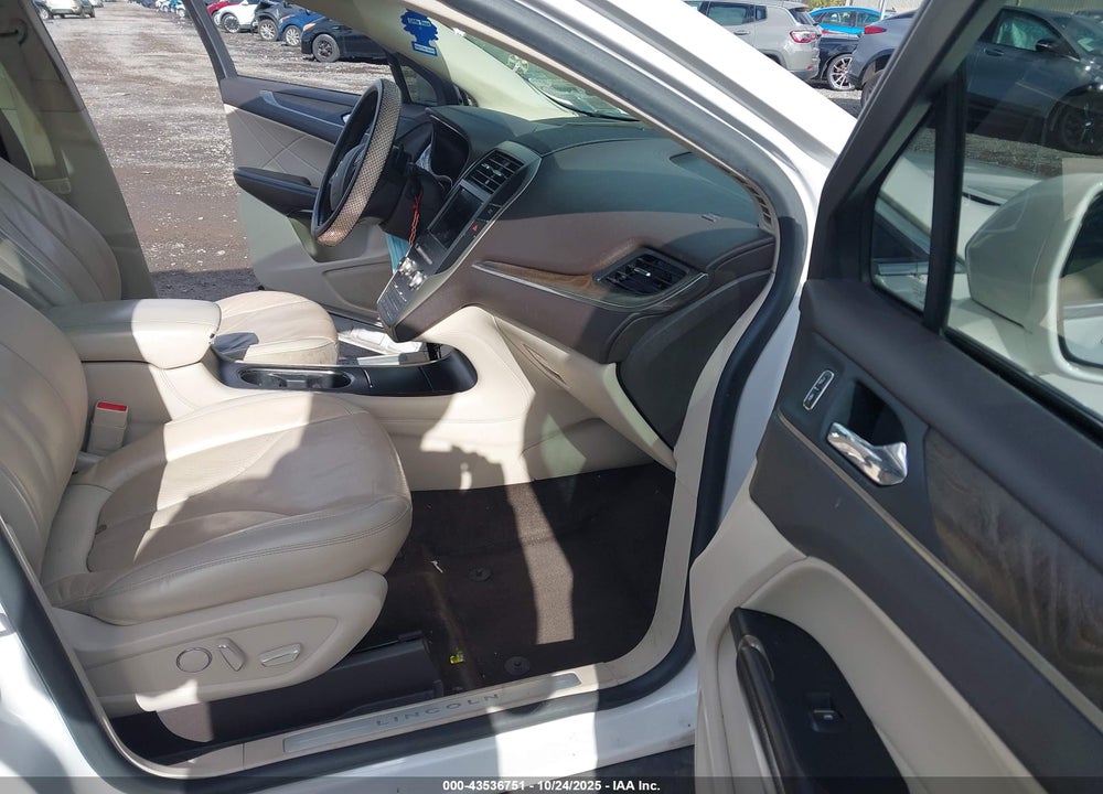 2017 LINCOLN MKC RESERVE VIN: 5LMTJ3DH6HUL39757