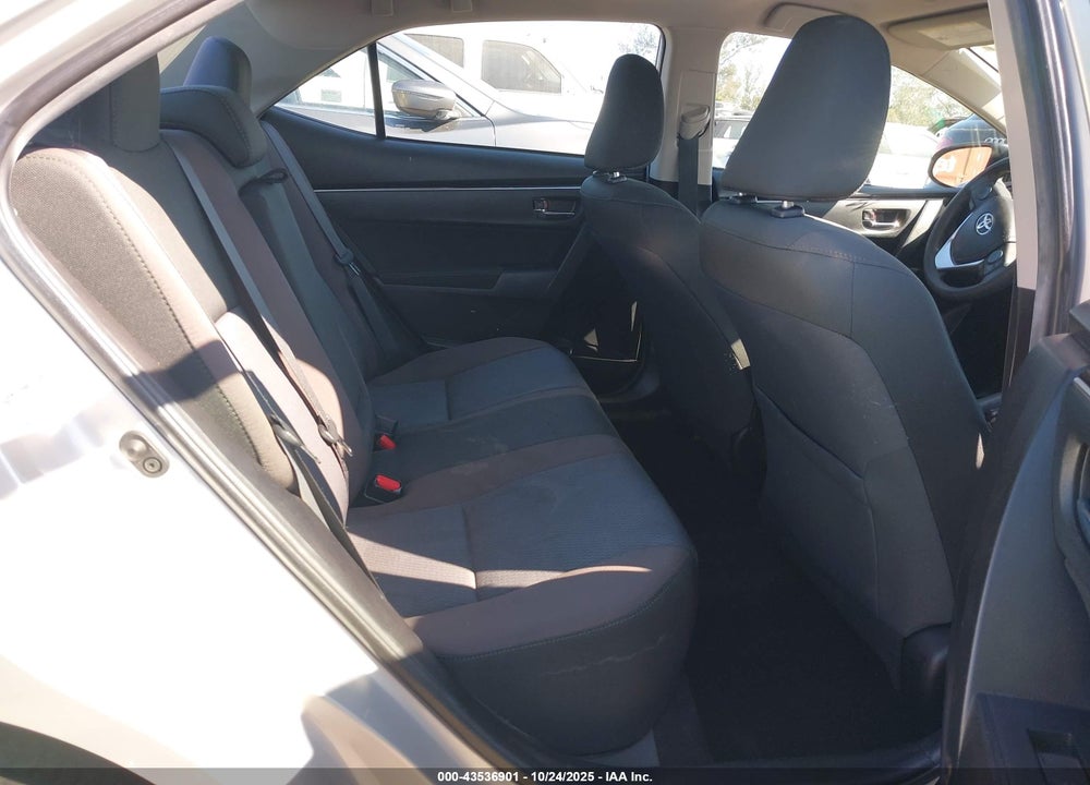 2019 TOYOTA COROLLA LE VIN: 5YFBURHE7KP903692