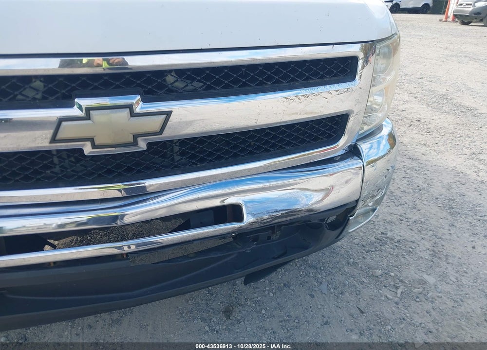 2010 CHEVROLET SILVERADO C1500  LS VIN: 1GCSCREA6AZ107587