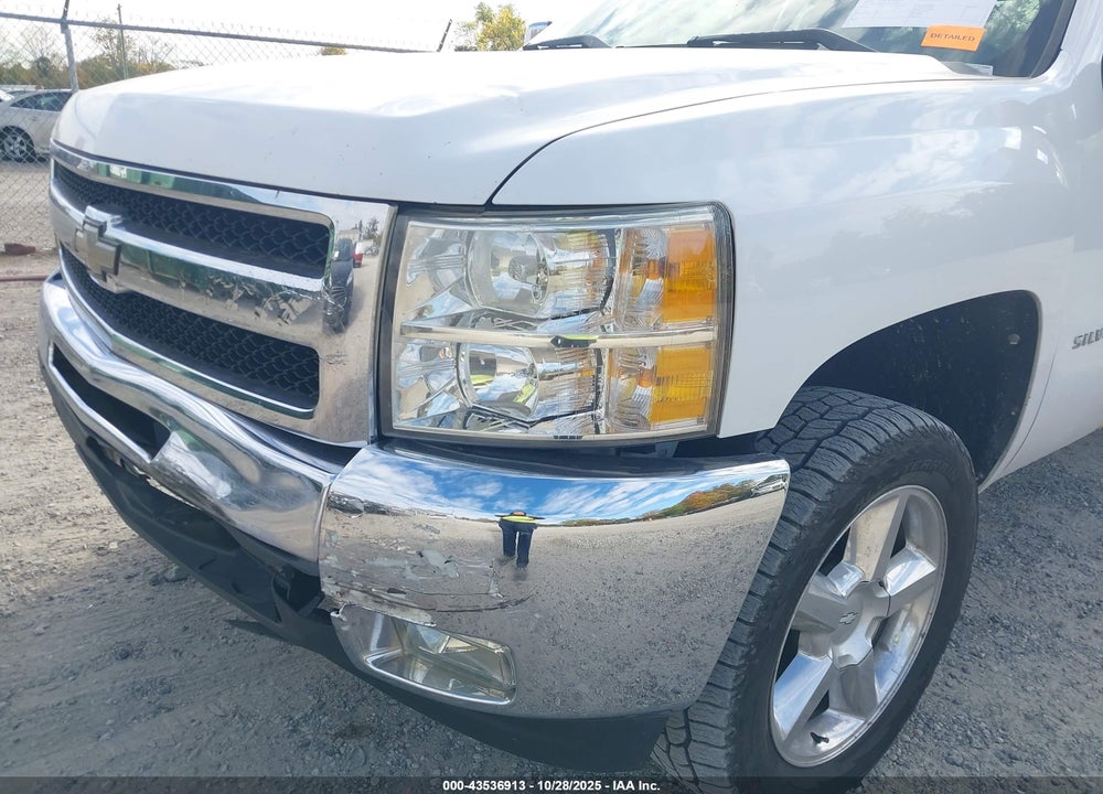 2010 CHEVROLET SILVERADO C1500  LS VIN: 1GCSCREA6AZ107587