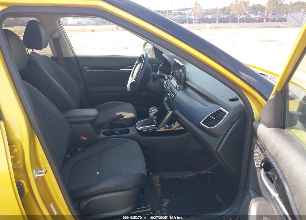 2023 KIA SELTOS VIN: KNDEU2AA5P7409769