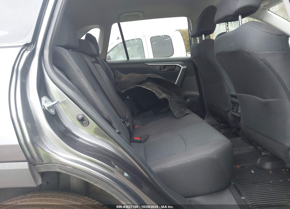 2023 TOYOTA RAV4 VIN: 2T3H1RFV4PC245415