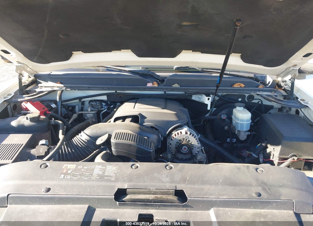 2011 CHEVROLET TAHOE LTZ VIN: 1GNSKCE00BR308157