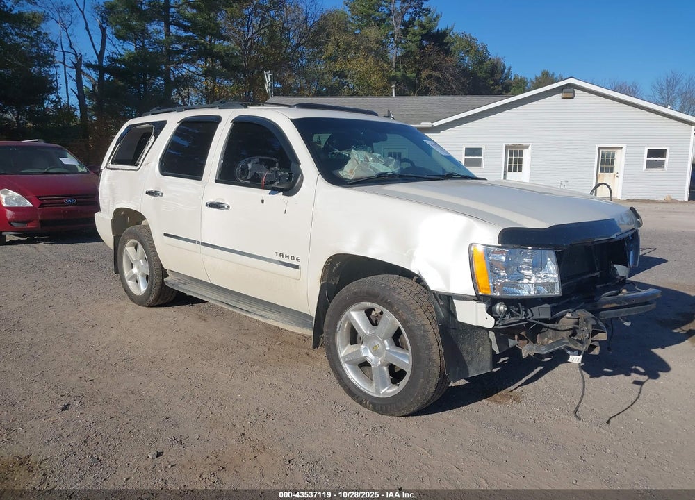 2011 CHEVROLET TAHOE LTZ VIN: 1GNSKCE00BR308157