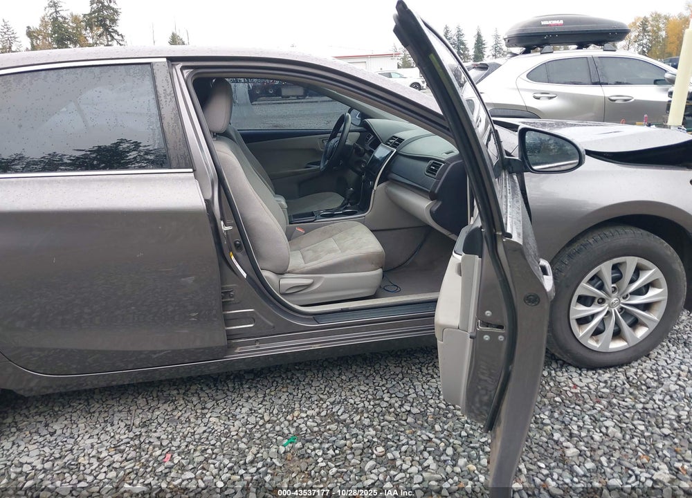 2017 TOYOTA CAMRY VIN: 4T1BF1FKXHU793636