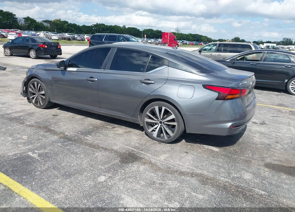 2020 NISSAN ALTIMA SR FWD VIN: 1N4BL4CV7LN303613