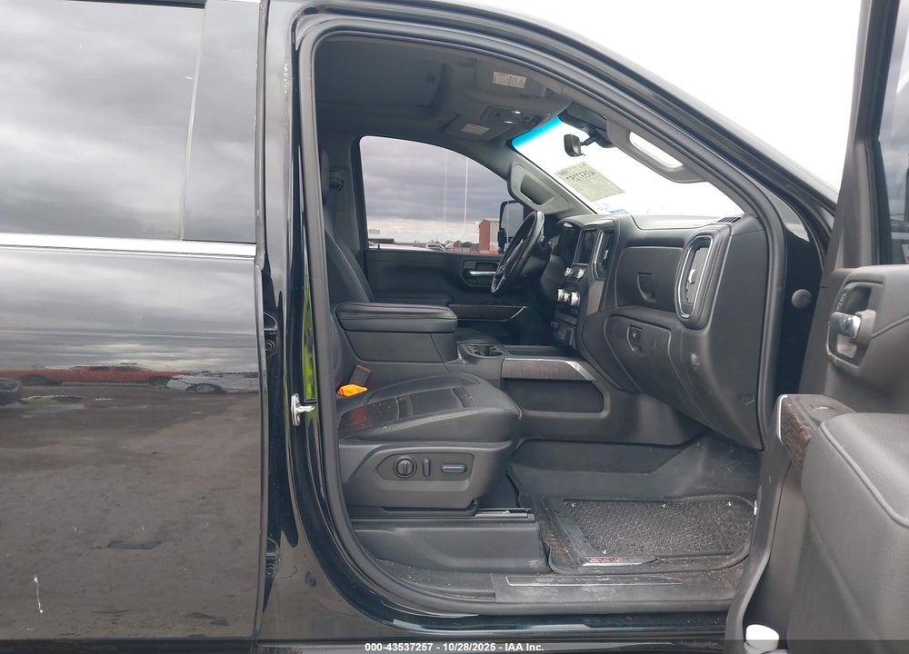 2023 GMC SIERRA 2500HD 4WD  STANDARD BED DENALI VIN: 1GT49REY3PF140738