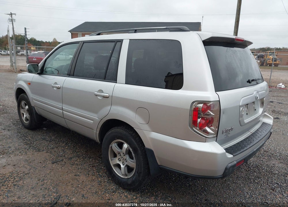 2006 HONDA PILOT VIN: 5FNYF18456B017336
