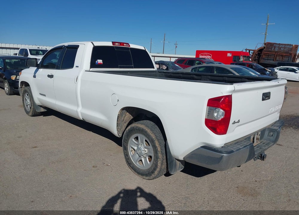 2017 TOYOTA TUNDRA SR5 5.7L V8 VIN: 5TFCW5F13HX021565