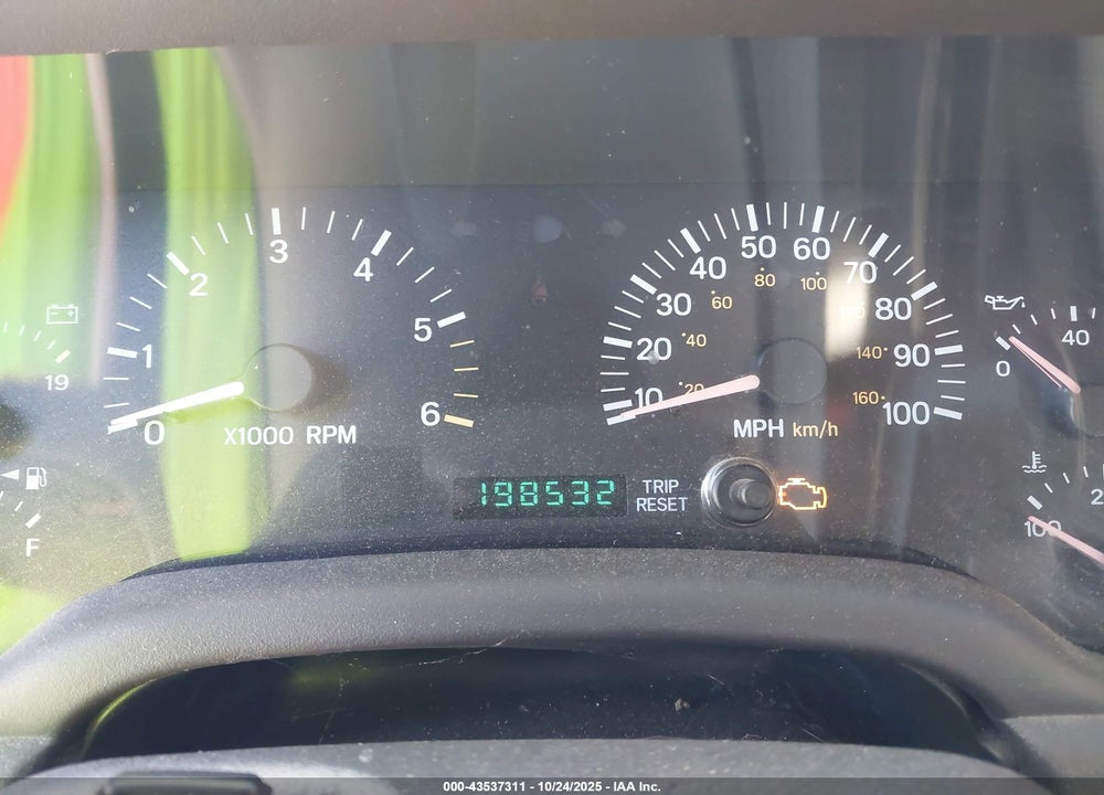 2001 JEEP CHEROKEE SPORT VIN: 1J4FF48S51L574917