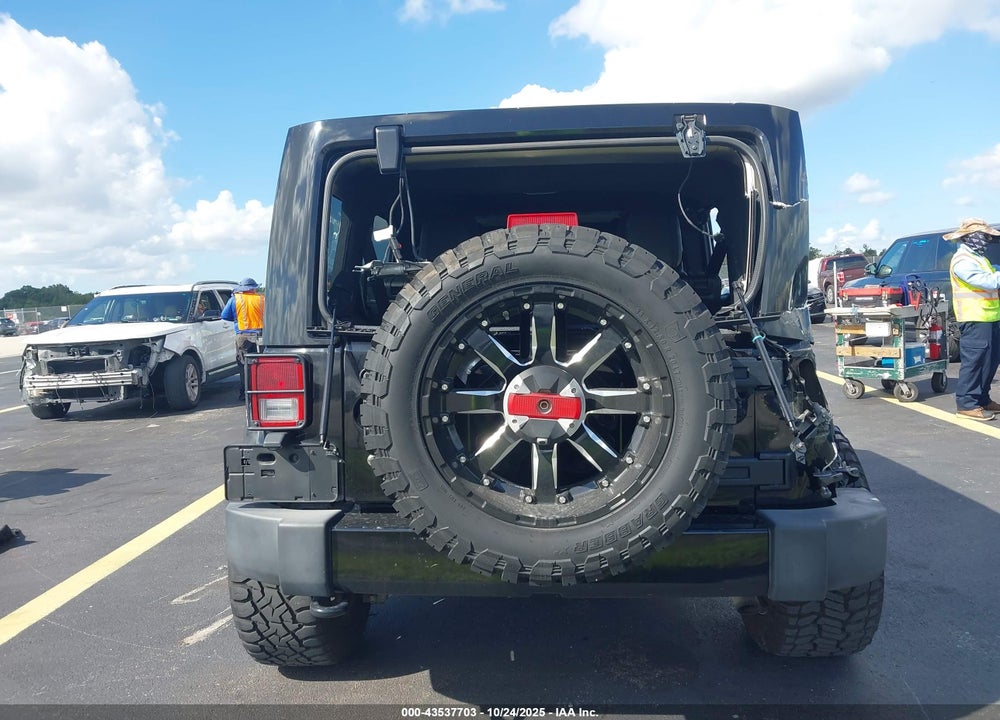 2018 JEEP WRANGLER JK UNLIMITED ALTITUDE 4X4 VIN: 1C4BJWEG1JL865963