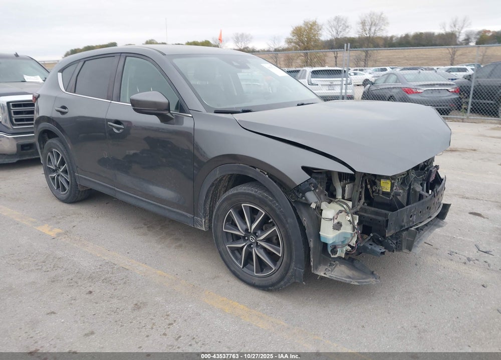 2018 MAZDA CX-5 TOURING VIN: JM3KFBCM3J0422113