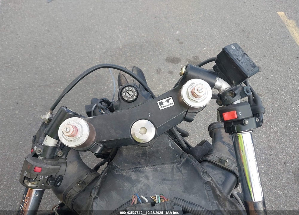 2000 KAWASAKI ZX1200 A1 VIN: JKAZX9A11YA010941
