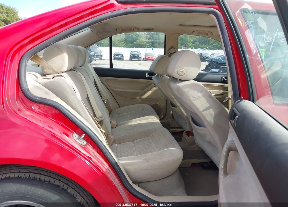 2002 VOLKSWAGEN JETTA GLS TDI VIN: 3VWSP69M02M128569
