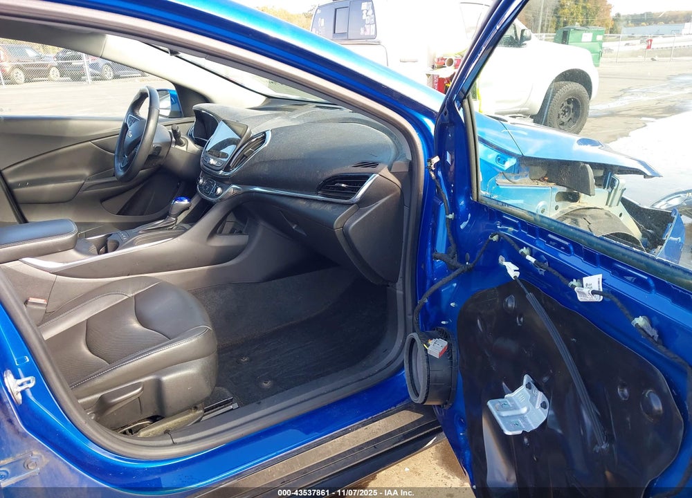 2017 CHEVROLET VOLT VIN: 1G1RB6S5XHU101606