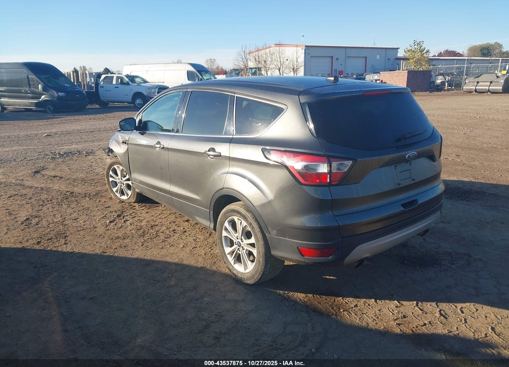 2017 FORD ESCAPE SE VIN: 1FMCU9GDXHUC46133