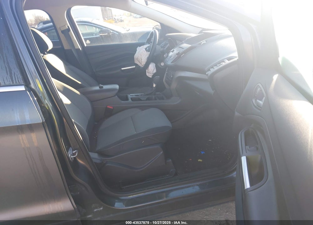 2017 FORD ESCAPE SE VIN: 1FMCU9GDXHUC46133