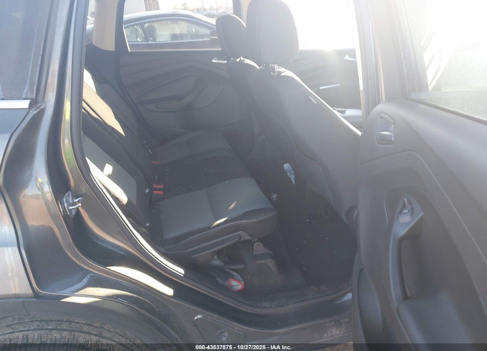 2017 FORD ESCAPE SE VIN: 1FMCU9GDXHUC46133