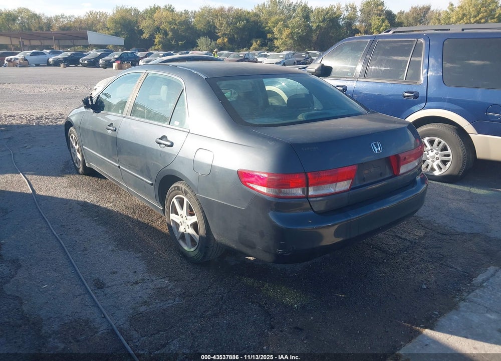 2003 HONDA ACCORD 3.0 EX VIN: 1HGCM66583A082888