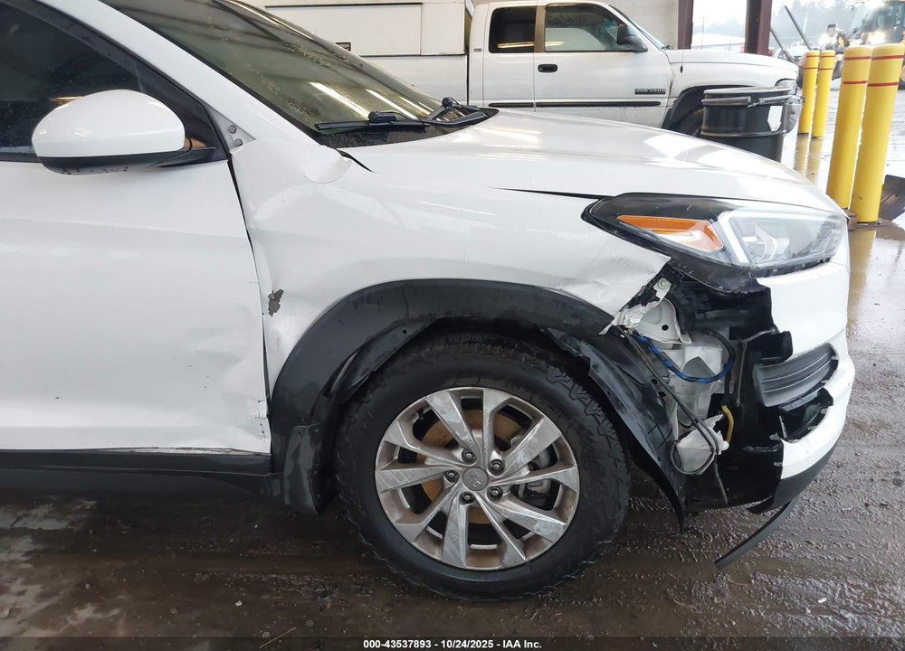 2020 HYUNDAI TUCSON VALUE VIN: KM8J33A40LU112806