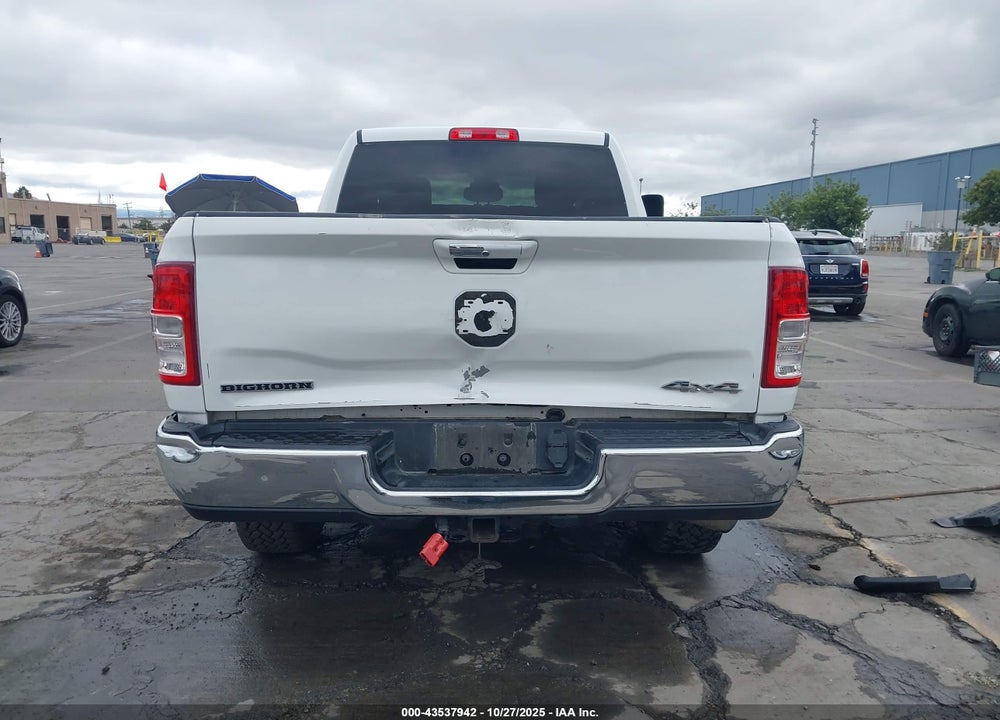 2019 RAM 2500 BIG HORN  4X4 6'4 BOX VIN: 3C6UR5DL1KG694065