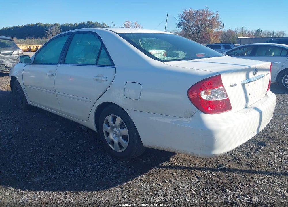 2004 TOYOTA CAMRY LE VIN: 4T1BE32K94U275810