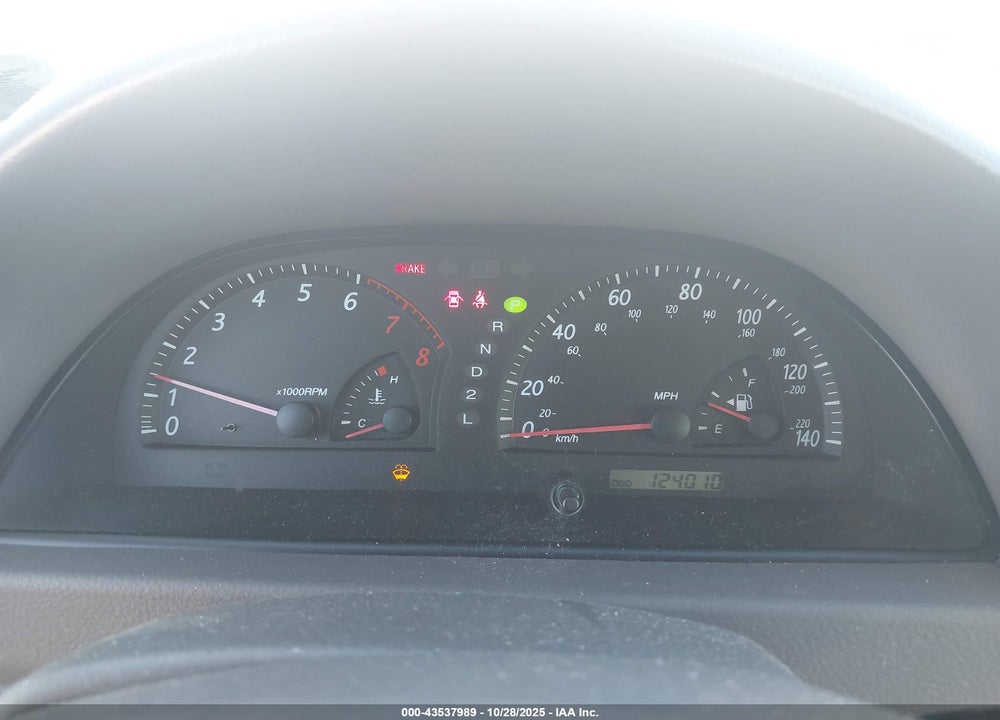 2004 TOYOTA CAMRY LE VIN: 4T1BE32K94U275810