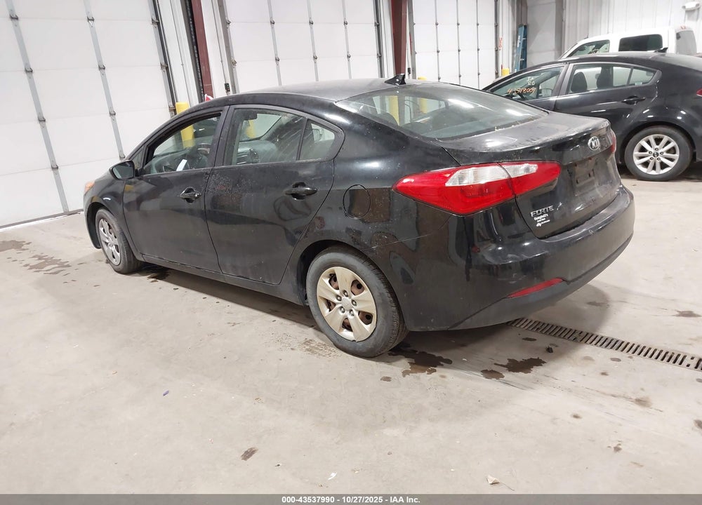 2016 KIA FORTE VIN: KNAFK4A62G5455831
