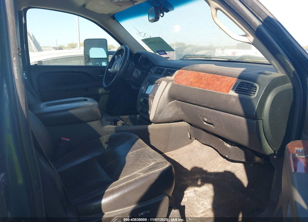 2011 GMC SIERRA 2500HD SLT VIN: 1GT211CG9BZ281072