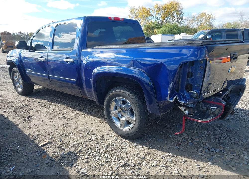 2013 CHEVROLET SILVERADO 1500 LT VIN: 3GCPKSE75DG352132