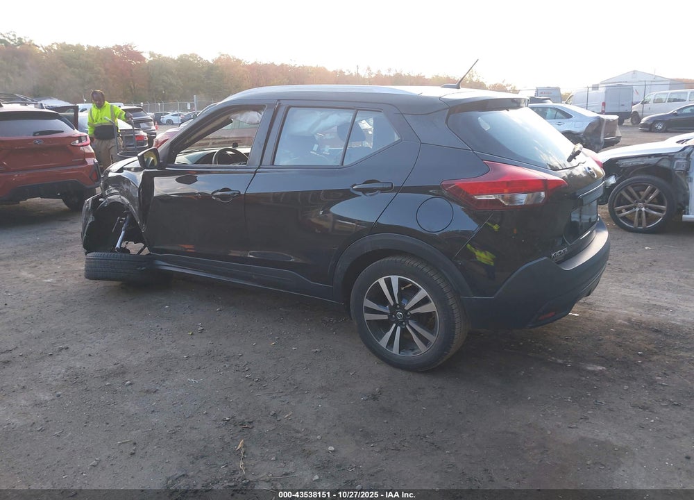 2019 NISSAN KICKS VIN: 3N1CP5CU5KL551201
