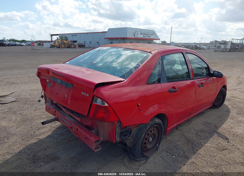 2005 FORD FOCUS ZX4 VIN: 1FAFP34N35W259766