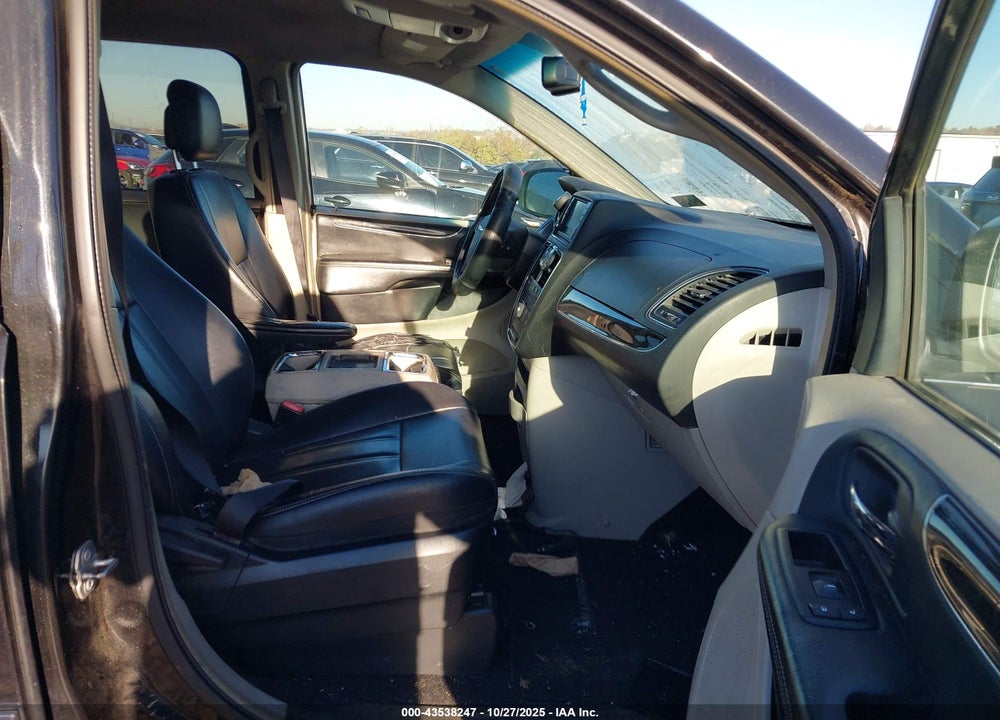 2014 CHRYSLER TOWN & COUNTRY TOURING VIN: 2C4RC1BGXER446183