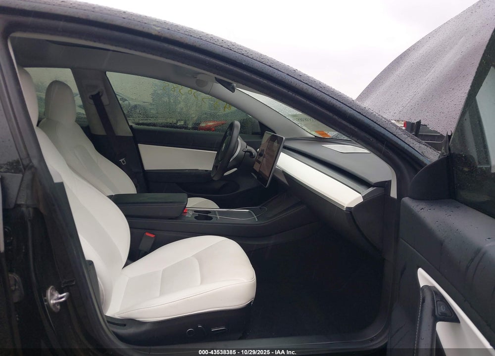 2021 TESLA MODEL 3 STANDARD RANGE PLUS REAR-WHEEL DRIVE VIN: 5YJ3E1EA7MF852181