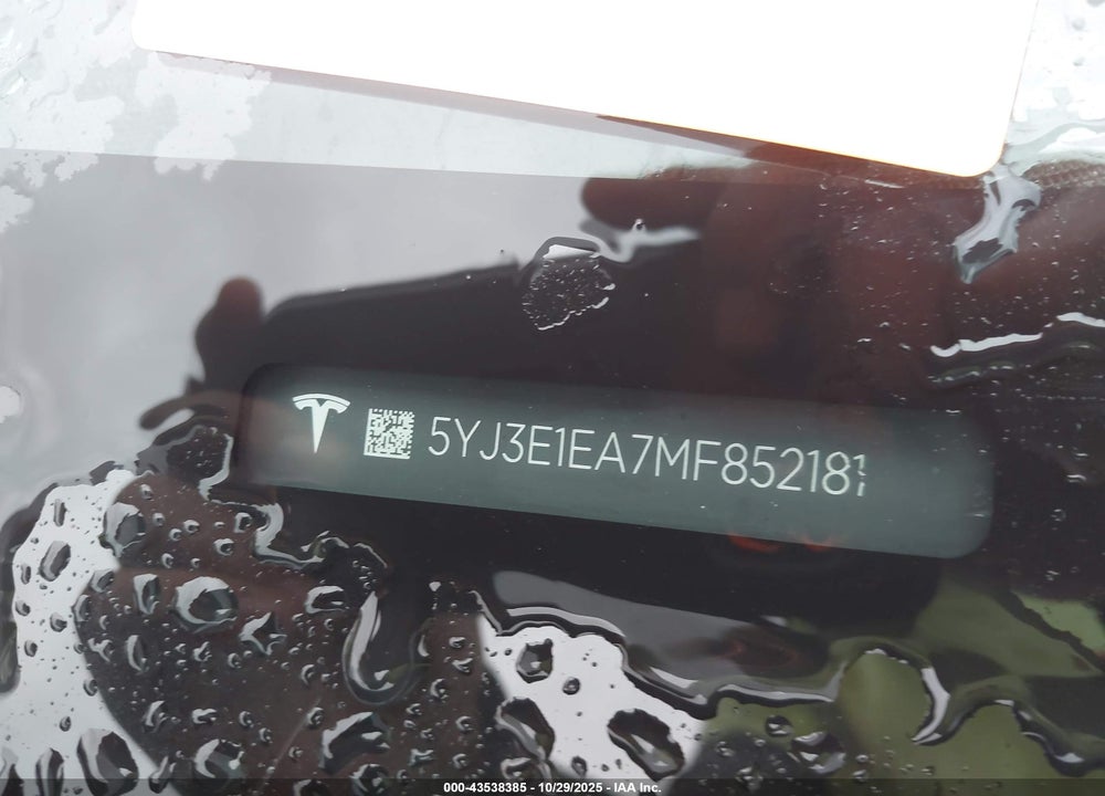 2021 TESLA MODEL 3 STANDARD RANGE PLUS REAR-WHEEL DRIVE VIN: 5YJ3E1EA7MF852181