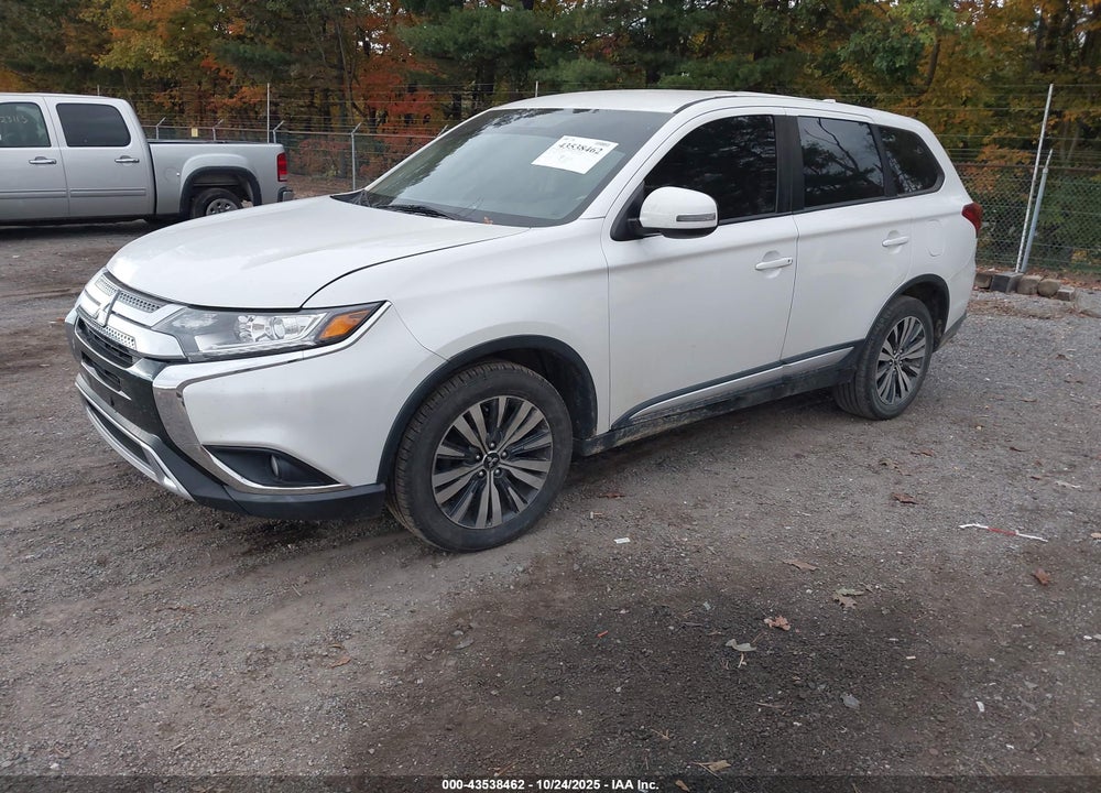 2019 MITSUBISHI OUTLANDER SE VIN: JA4AD3A30KZ003816