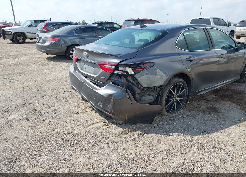 2022 TOYOTA CAMRY SE VIN: 4T1G11AK1NU005303