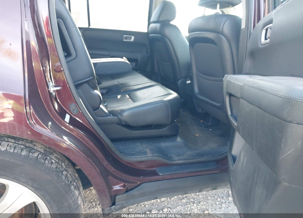 2015 HONDA PILOT VIN: 5FNYF4H59FB020461