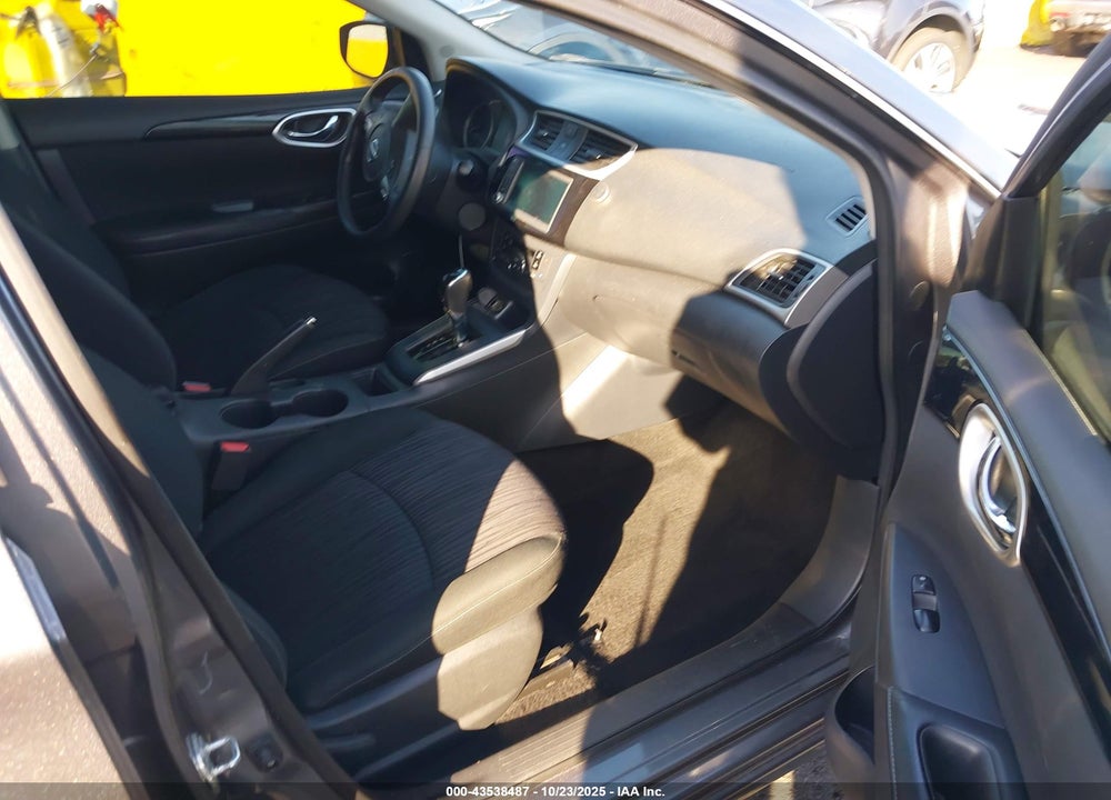 2019 NISSAN SENTRA SV VIN: 3N1AB7AP8KY418627
