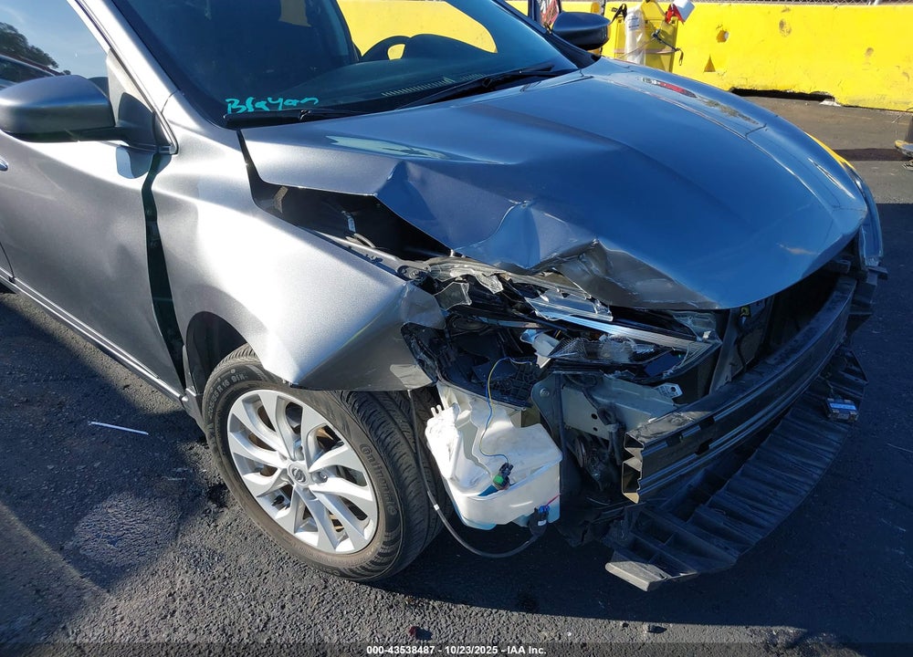 2019 NISSAN SENTRA SV VIN: 3N1AB7AP8KY418627