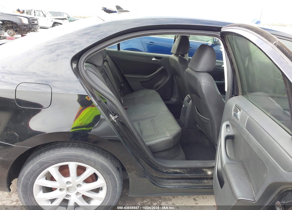 2012 VOLKSWAGEN JETTA 2.5L SE VIN: 3VWDX7AJ0CM345797