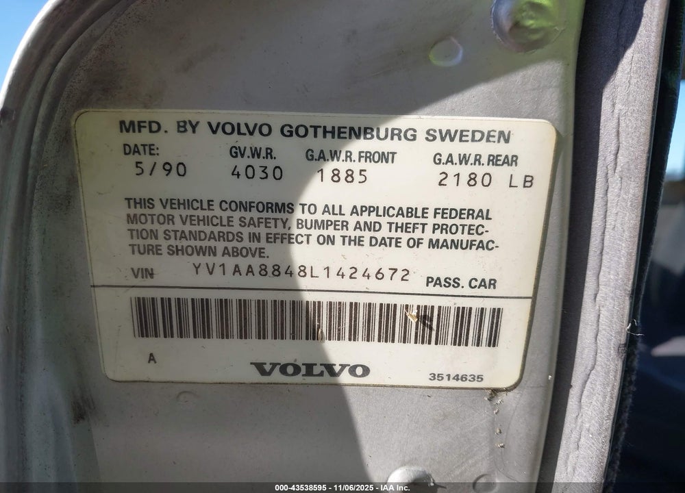 1990 VOLVO 240 DL VIN: YV1AA8848L1424672