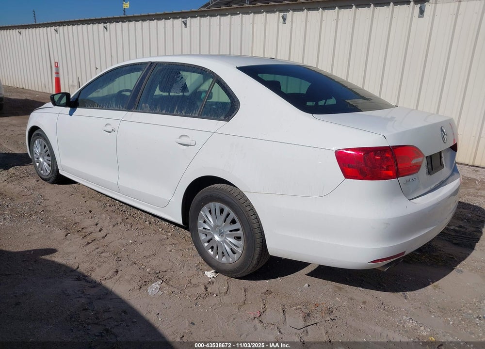 2013 VOLKSWAGEN JETTA VIN: 3VW2K7AJ7DM290109
