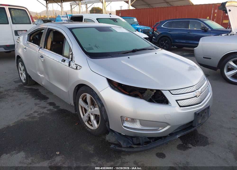 2015 CHEVROLET VOLT VIN: 1G1RD6E44FU126317