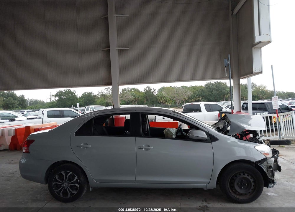 2012 TOYOTA YARIS VIN: JTDBT4K39C1418554