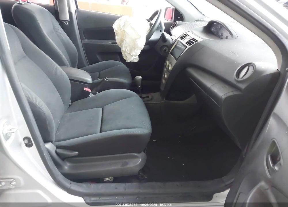 2012 TOYOTA YARIS VIN: JTDBT4K39C1418554