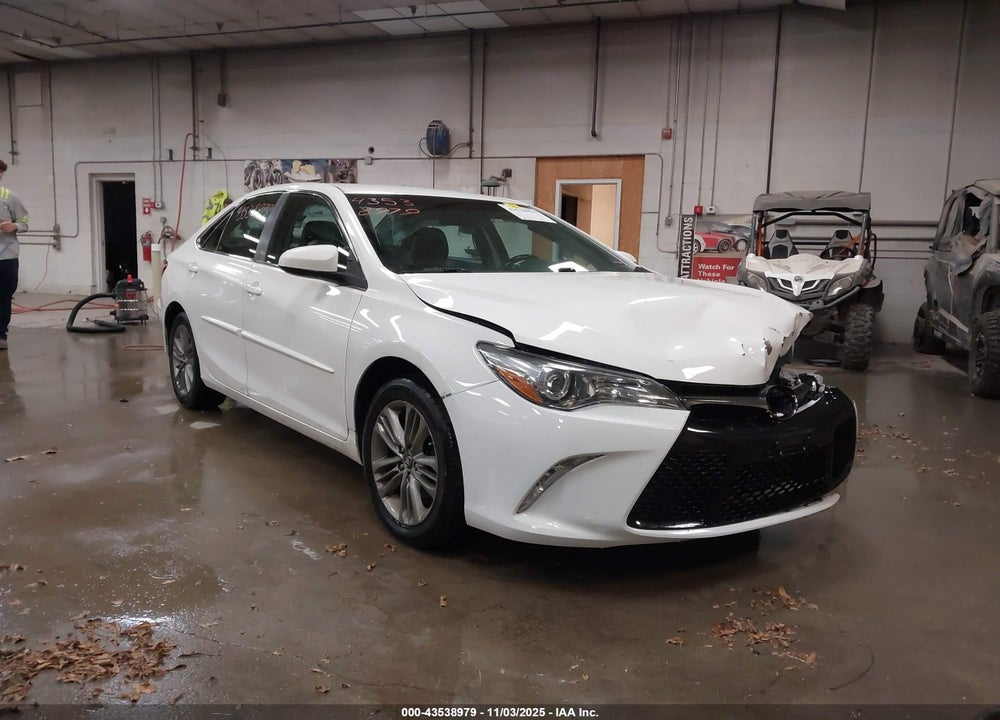 2017 TOYOTA CAMRY SE VIN: 4T1BF1FK0HU628520